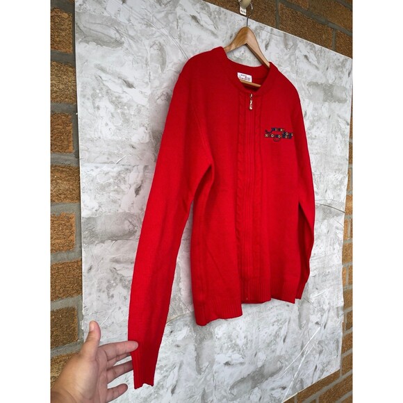 Mister Rogers' Neighborhood Collectible Sweater size medium - Picture 8 of 12